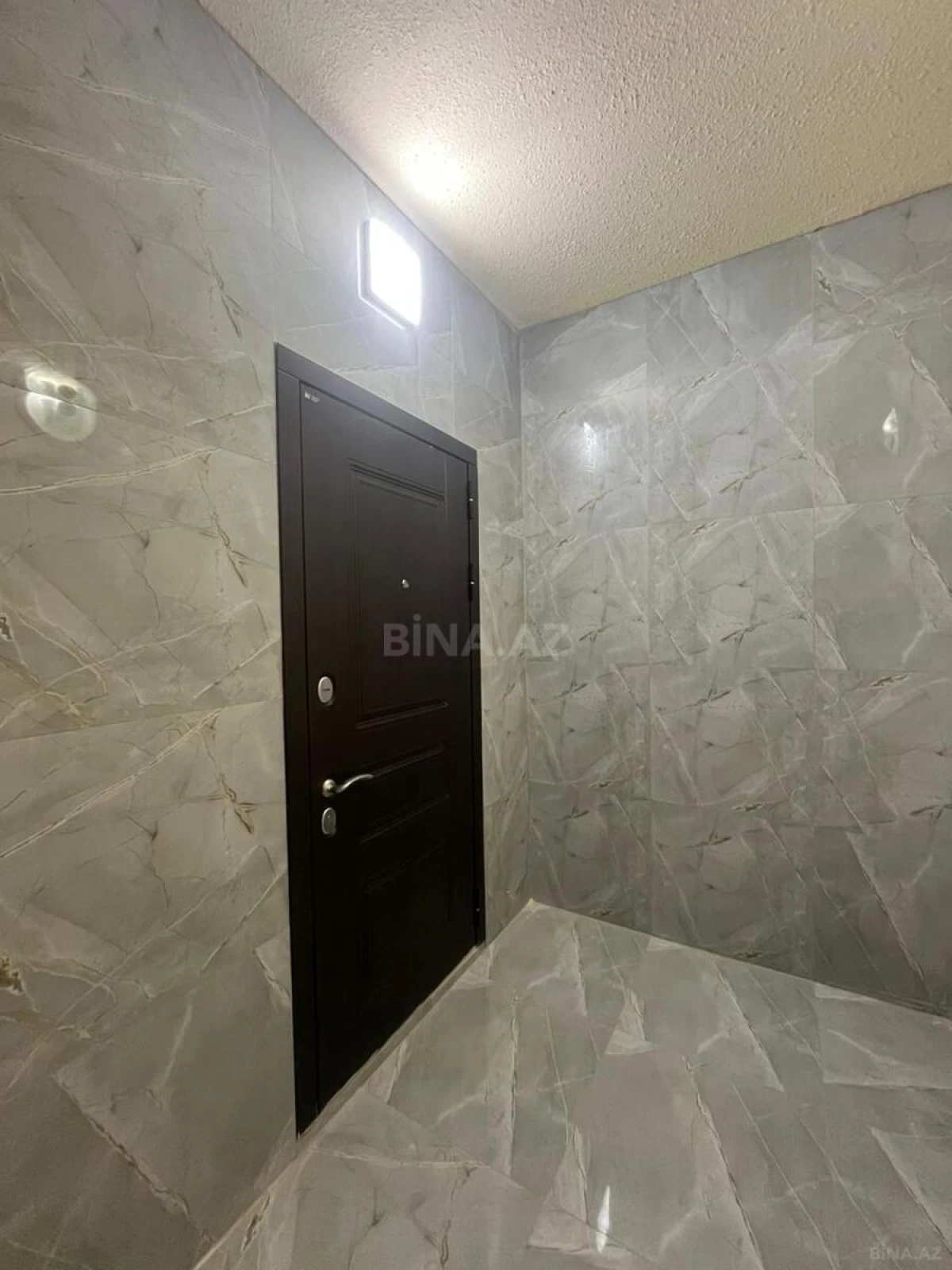 Satılır 3 otaqlı mənzil 65 m²