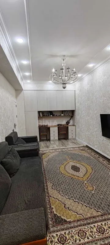 Satılır 2 otaqlı mənzil 60 m²