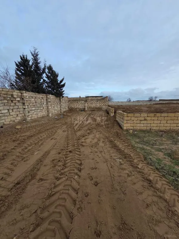 Satılır torpaq sahəsi 12 m²