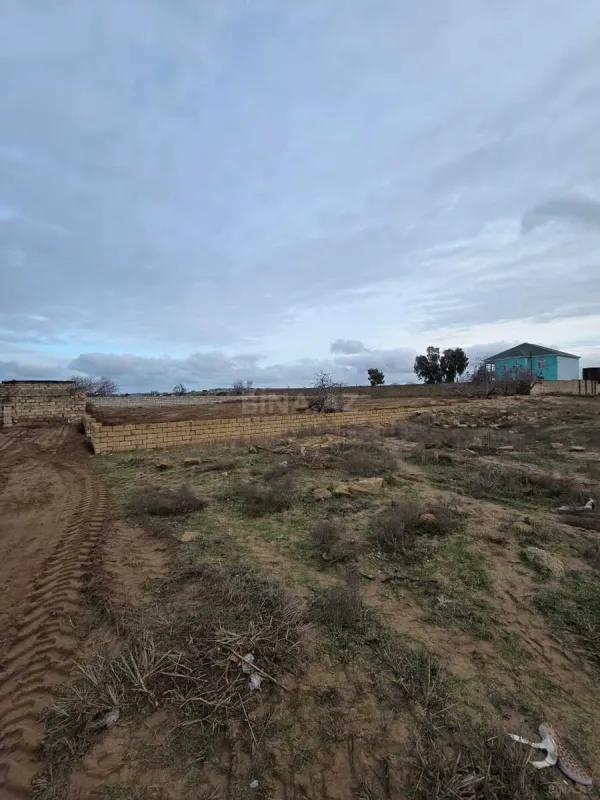 Satılır torpaq sahəsi 12 m²