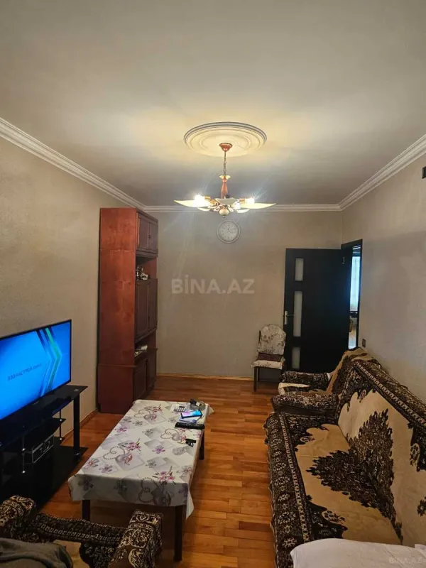 Satılır 3 otaqlı mənzil 75 m²