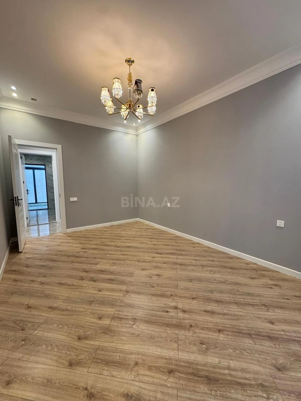 Satılır 4 otaqlı həyət evi 150 m²