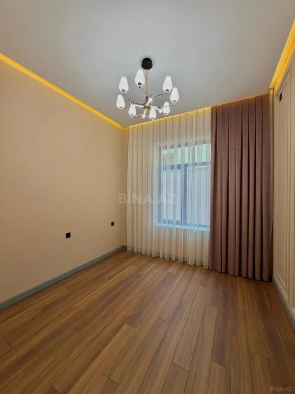 Satılır 4 otaqlı həyət evi 160 m²