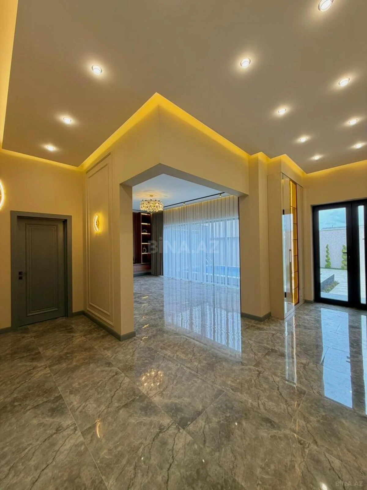 Satılır 4 otaqlı həyət evi 160 m²