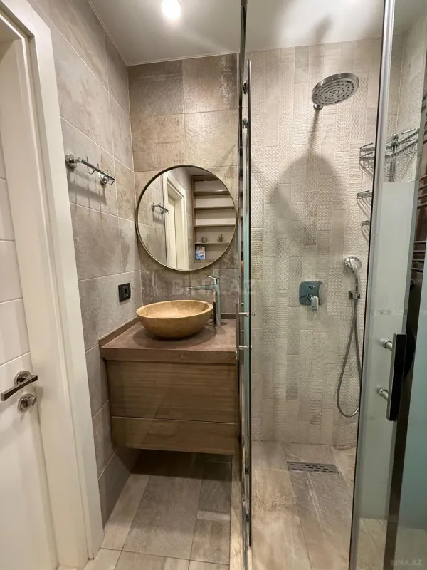 Kirayə verilir 2 otaqlı mənzil 60 m²