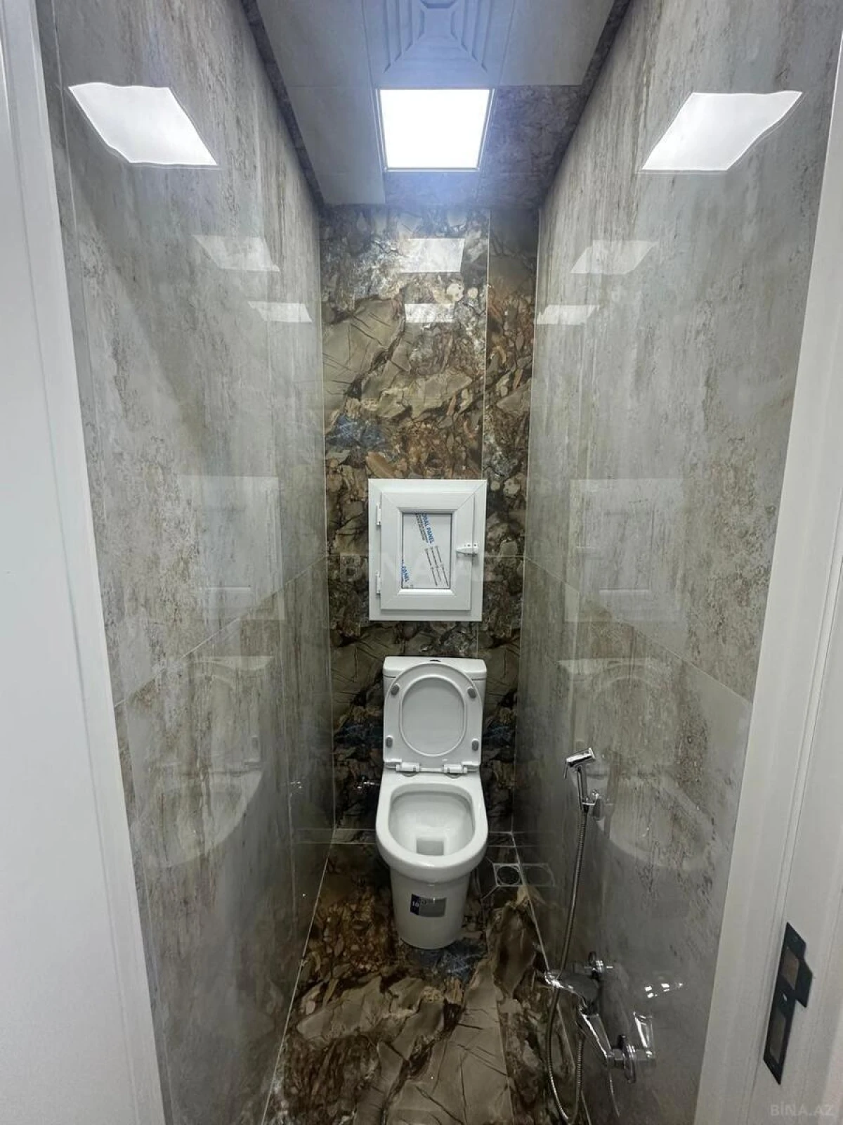 Satılır 3 otaqlı mənzil 60 m²