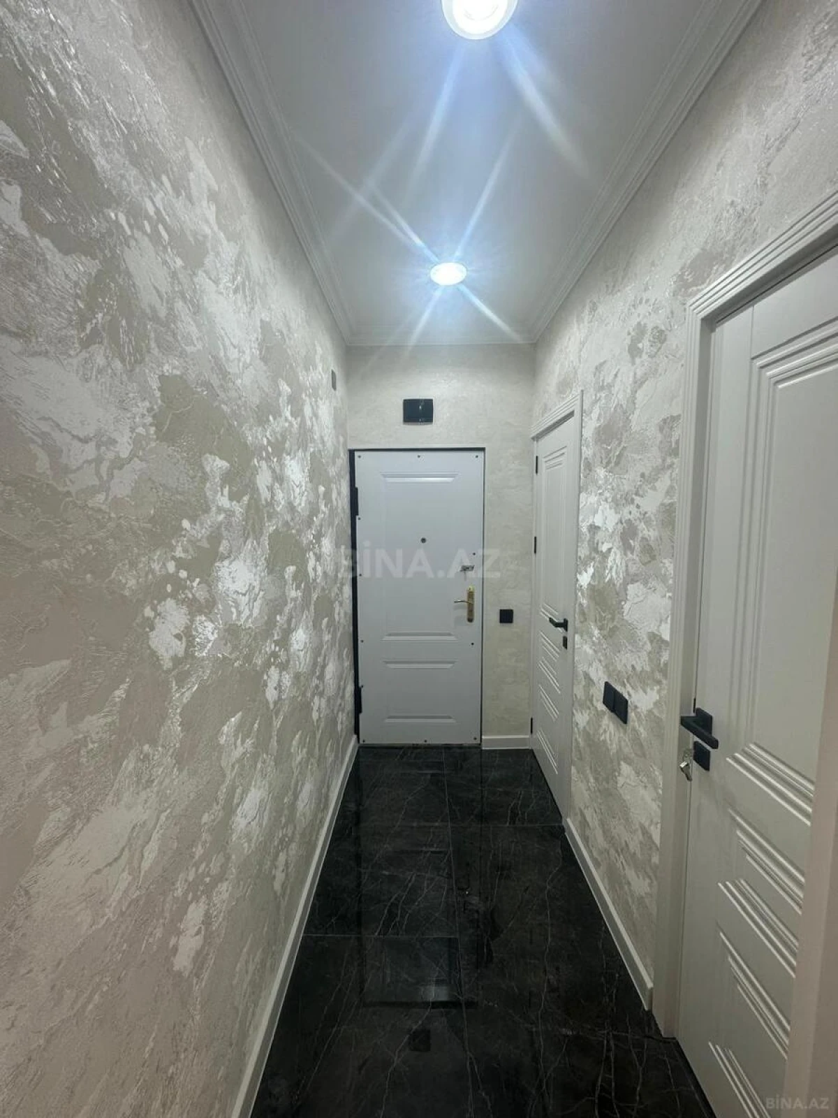 Satılır 3 otaqlı mənzil 60 m²