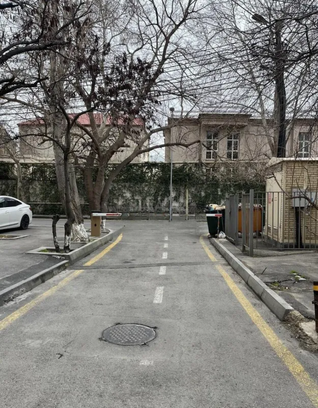 Satılır 2 otaqlı mənzil 70 m²