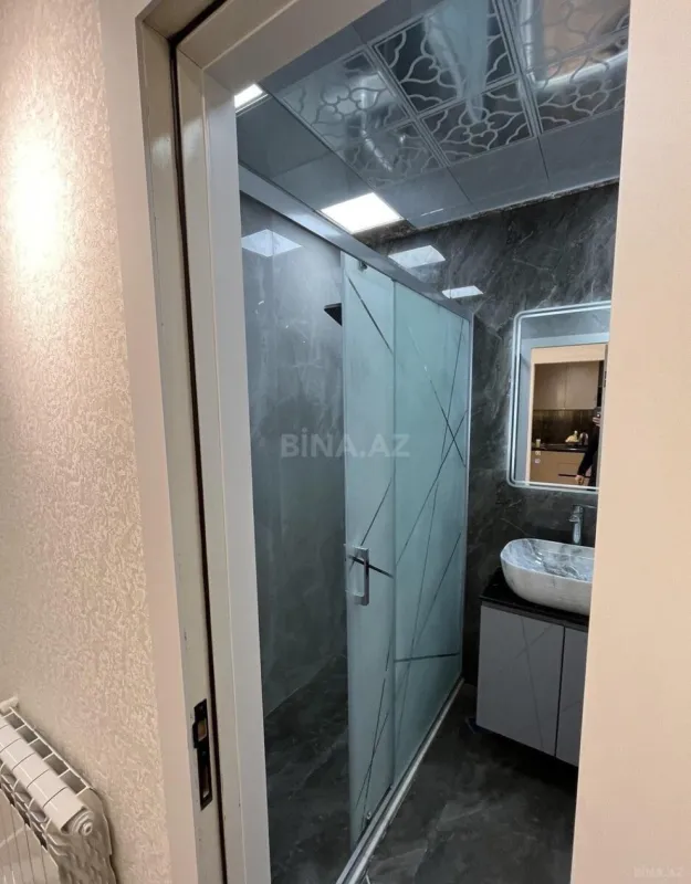 Satılır 2 otaqlı mənzil 70 m²
