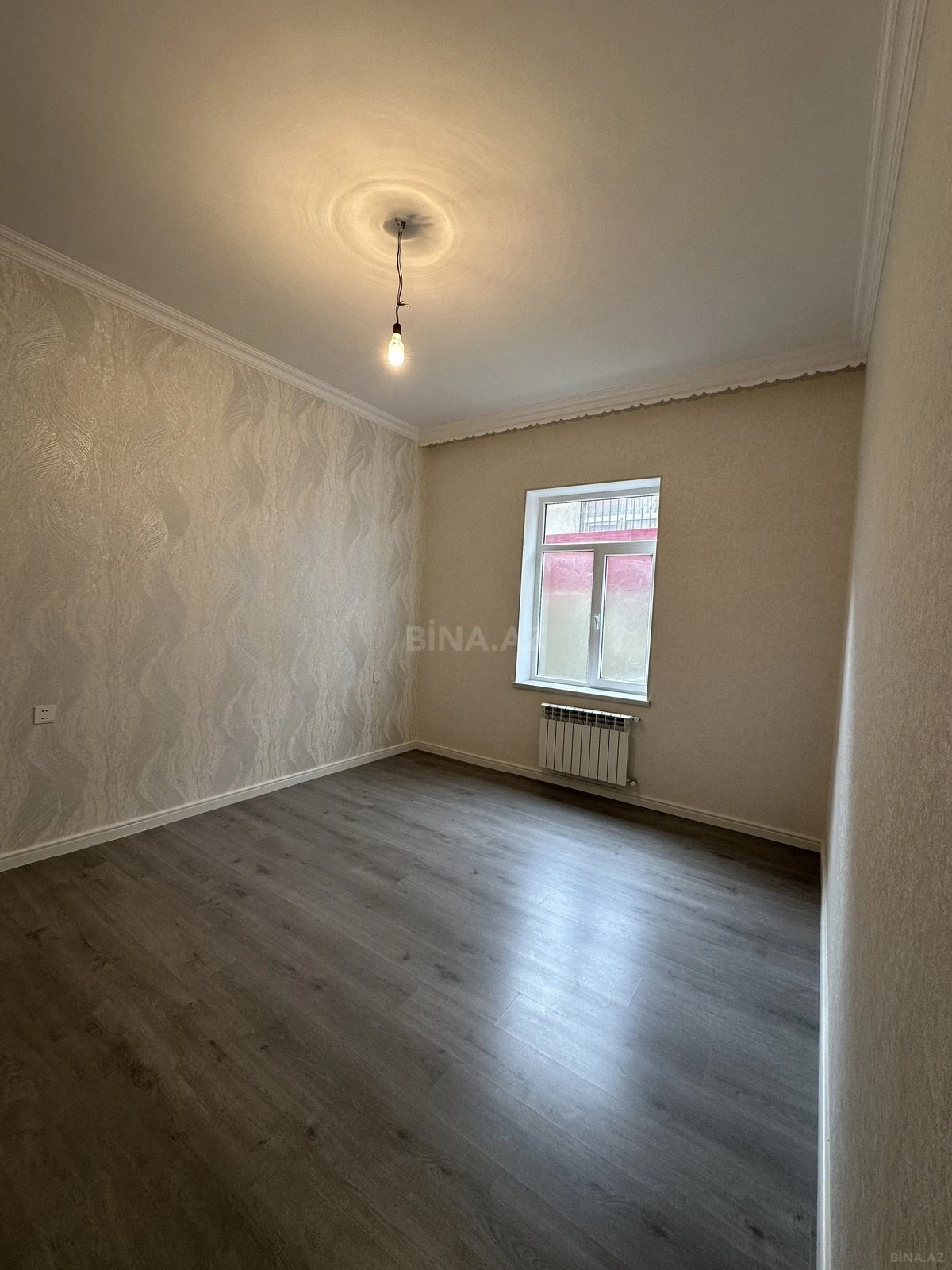 Satılır 6 otaqlı həyət evi 200 m²