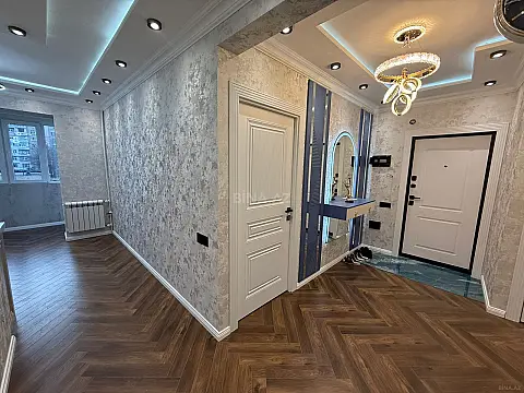 Satılır 3 otaqlı mənzil 80 m²