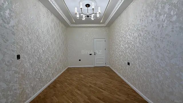 Satılır 3 otaqlı mənzil 120 m²
