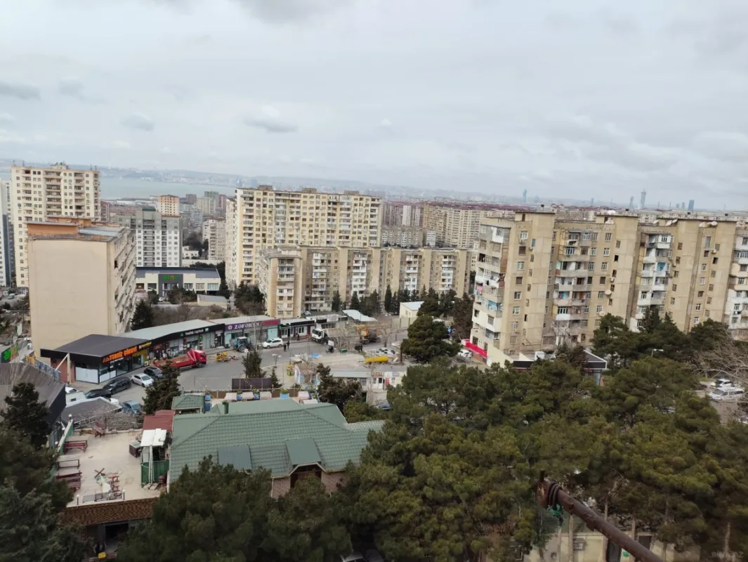 Satılır 2 otaqlı mənzil 42 m²