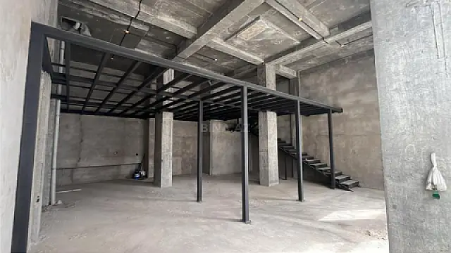 Kirayə verilir obyekt 200 m²