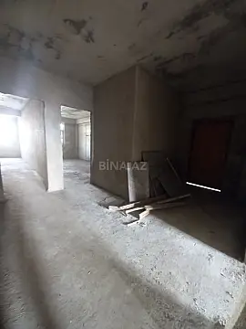 Satılır 3 otaqlı mənzil 139 m²