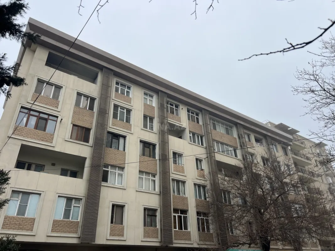 Satılır 3 otaqlı mənzil 90 m²
