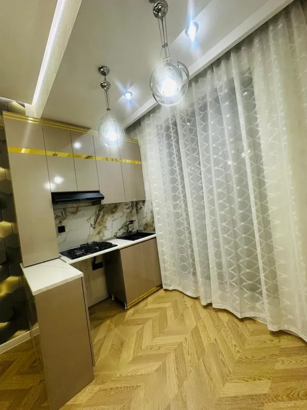 Satılır 2 otaqlı mənzil 39 m²