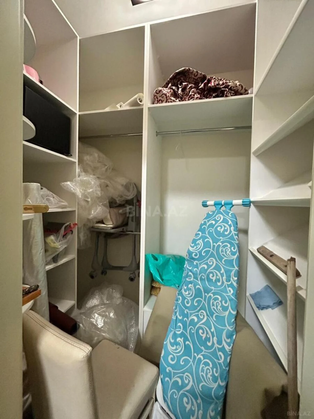 Kirayə verilir 3 otaqlı mənzil 170 m²