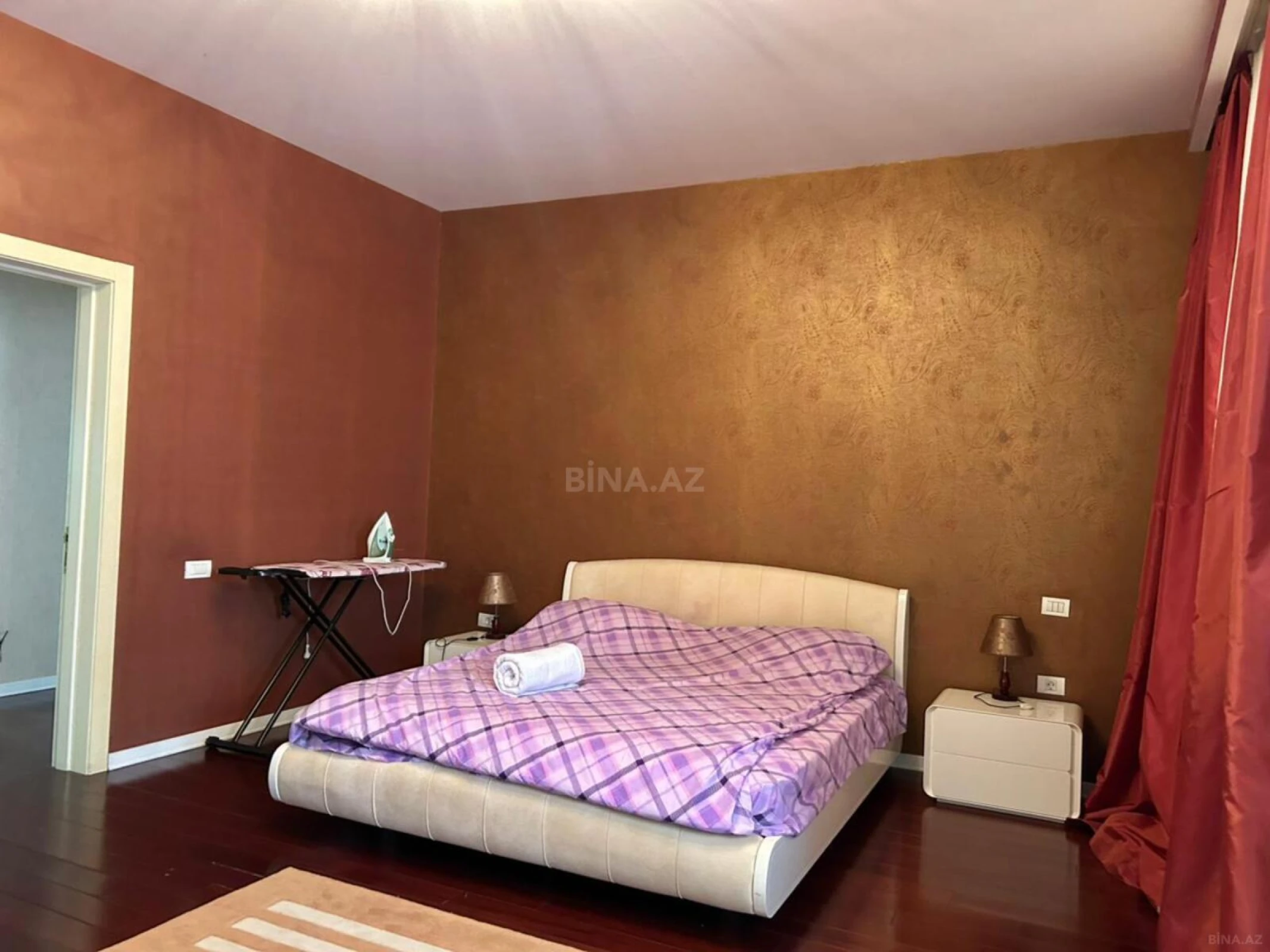 Kirayə verilir 3 otaqlı mənzil 170 m²