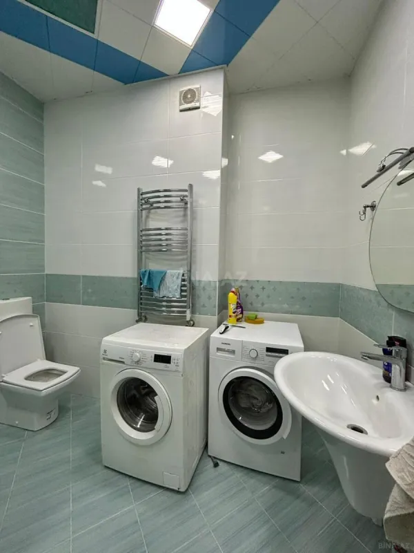 Kirayə verilir 3 otaqlı mənzil 170 m²