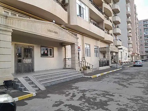 Satılır 3 otaqlı mənzil 120 m²