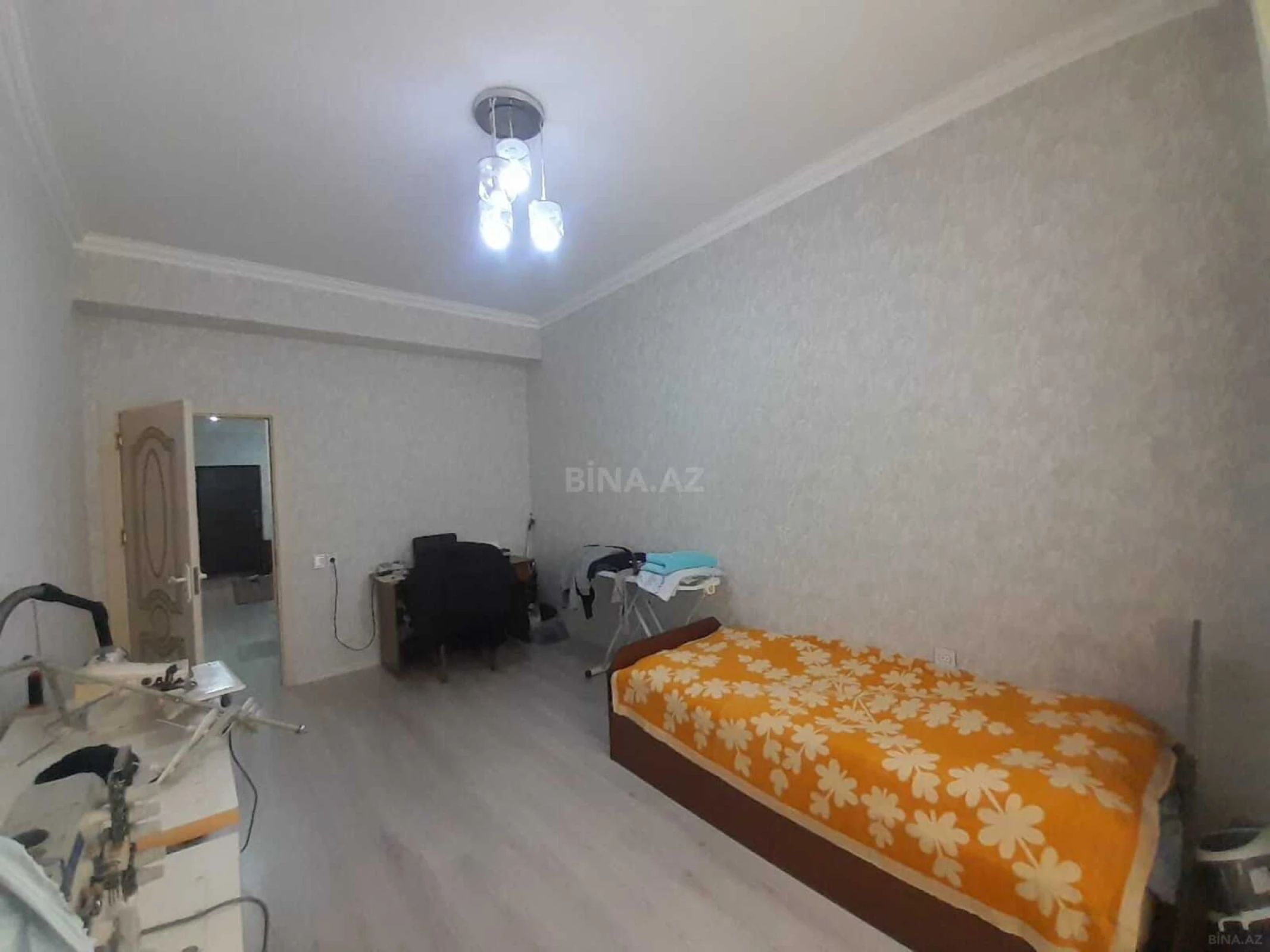 Satılır 3 otaqlı mənzil 120 m²