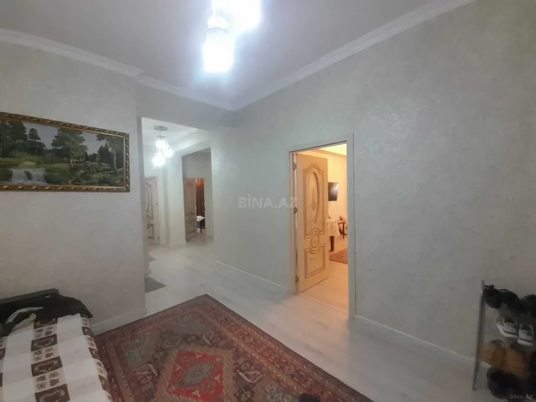 Satılır 3 otaqlı mənzil 120 m²