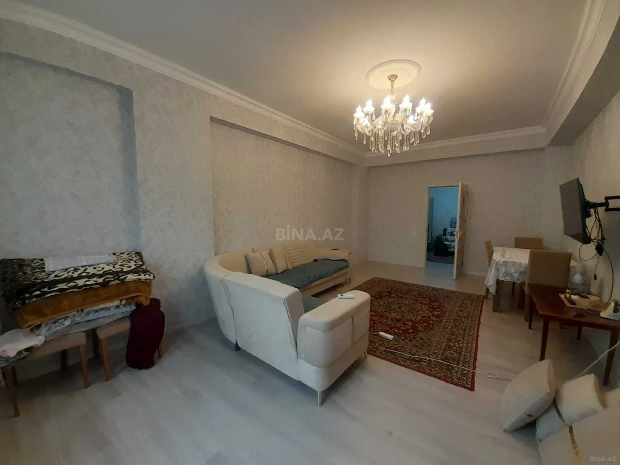 Satılır 3 otaqlı mənzil 120 m²