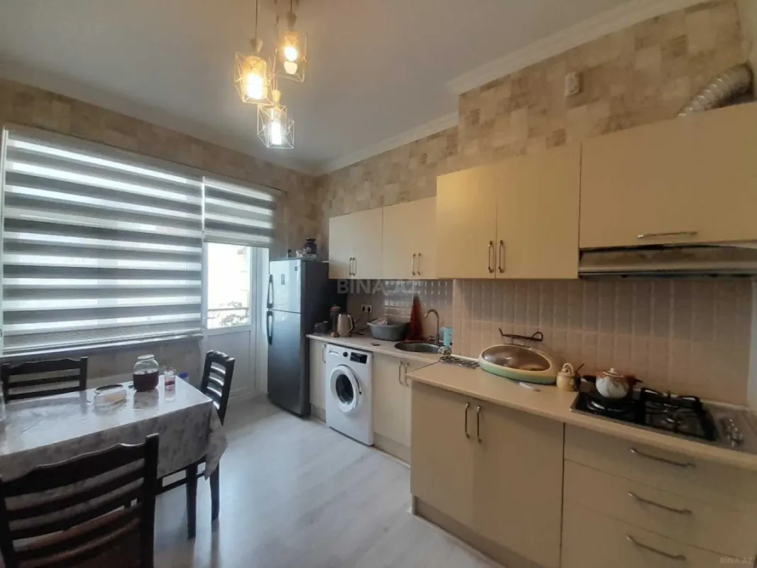 Satılır 3 otaqlı mənzil 120 m²