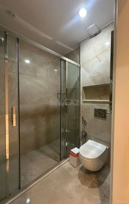 Satılır 3 otaqlı mənzil 120 m²
