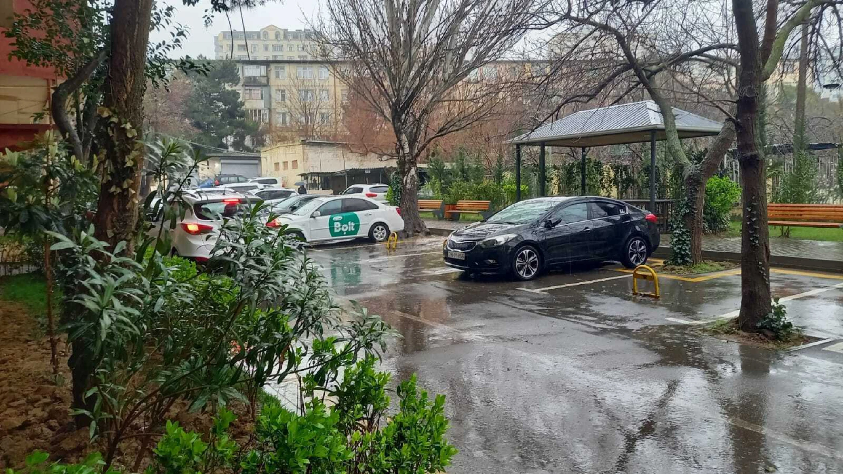 Kirayə verilir 3 otaqlı mənzil 75 m²