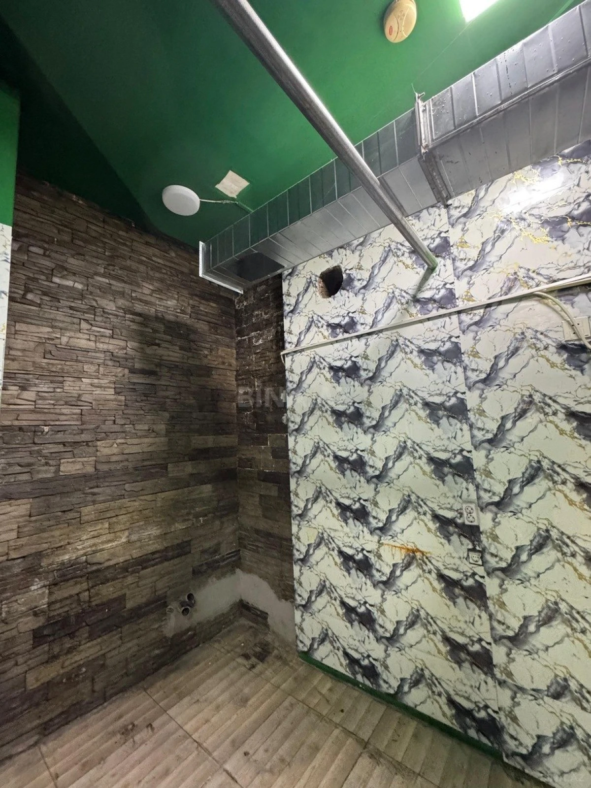 Kirayə verilir obyekt 125 m²