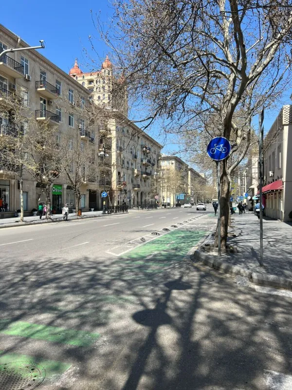 Kirayə verilir obyekt 125 m²