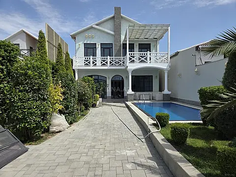 Kirayə verilir 4 otaqlı həyət evi 290 m²