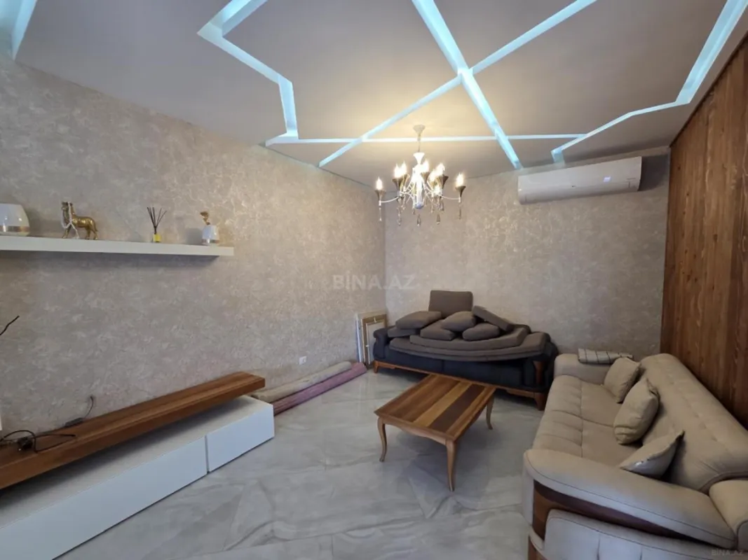 Kirayə verilir 4 otaqlı həyət evi 290 m²