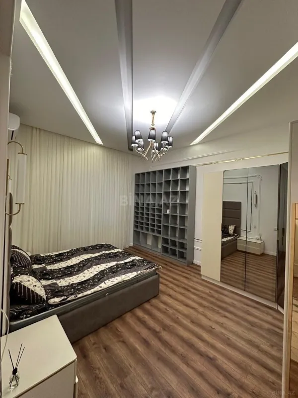 Kirayə verilir 4 otaqlı həyət evi 250 m²
