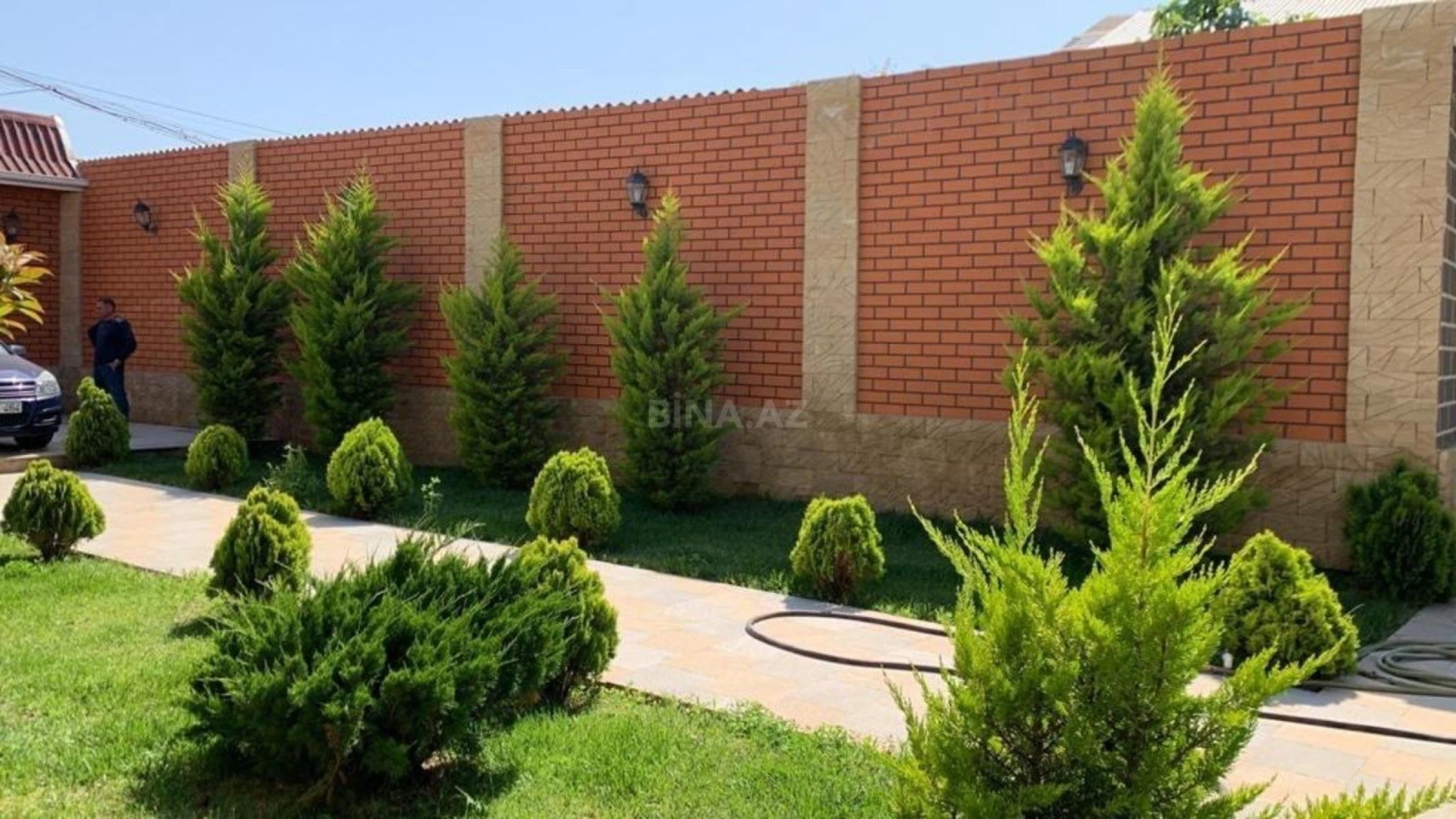 Kirayə verilir 4 otaqlı həyət evi 290 m²