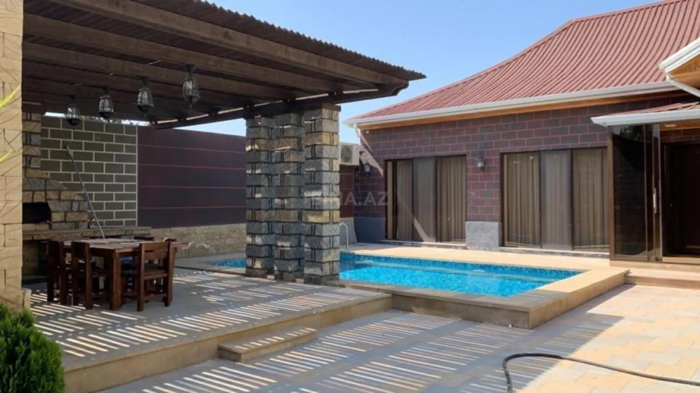 Kirayə verilir 4 otaqlı həyət evi 290 m²