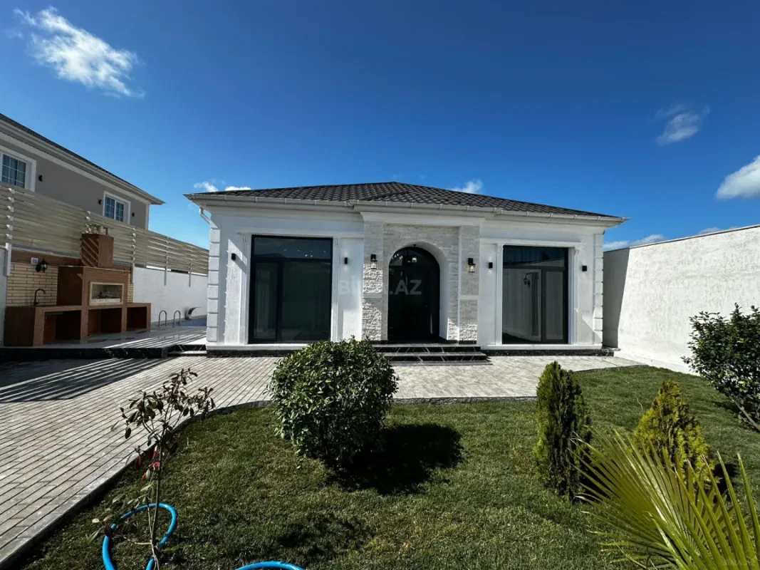 Satılır 4 otaqlı həyət evi 140 m²