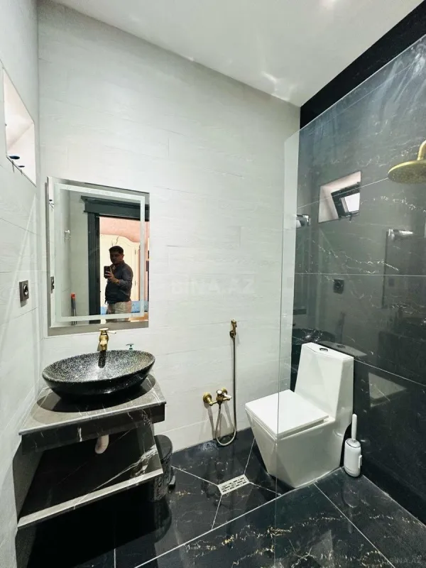 Kirayə verilir 4 otaqlı həyət evi 220 m²