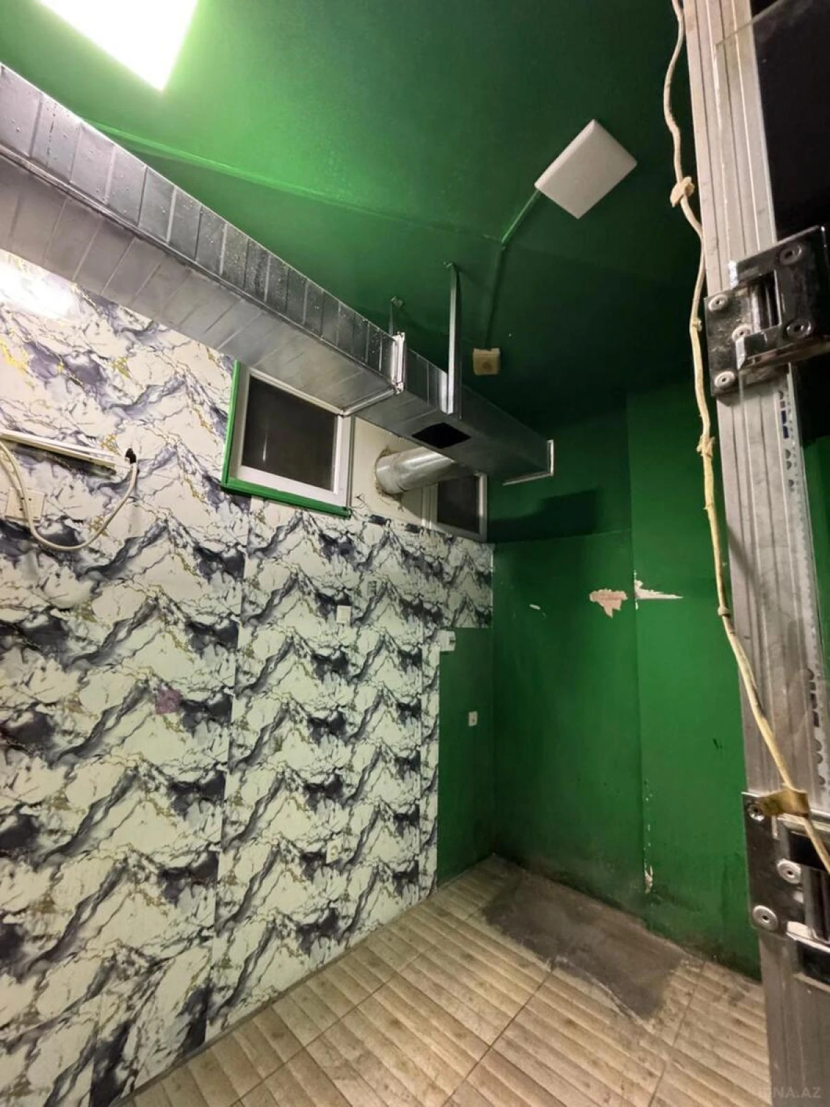 Kirayə verilir obyekt 75 m²