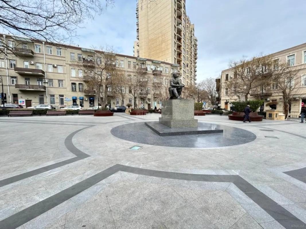 Satılır obyekt 80 m²