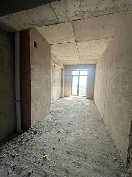 Satılır 3 otaqlı mənzil 142 m²