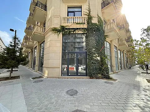 Kirayə verilir obyekt 270 m² — Bakı 270.00 m²