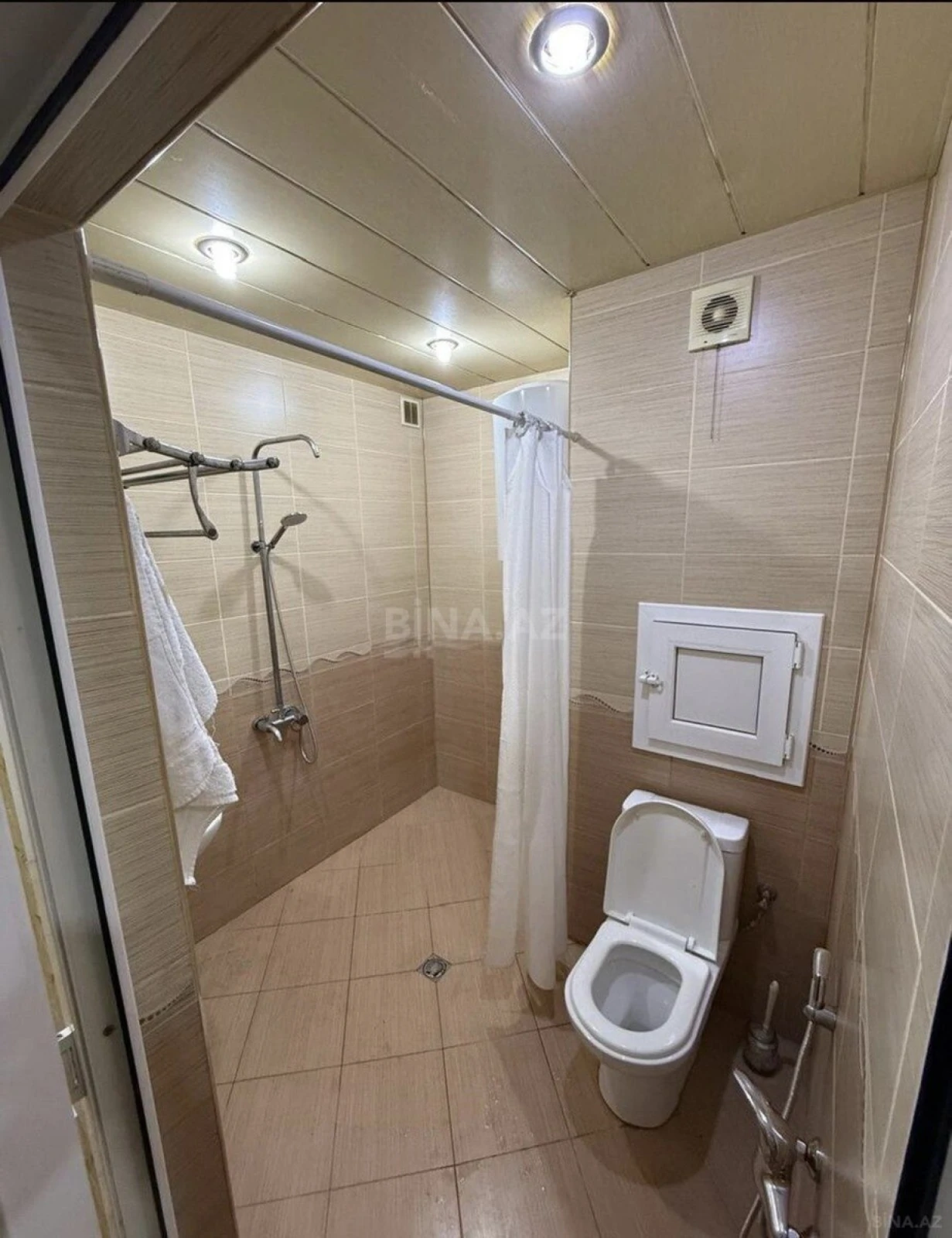 Satılır 4 otaqlı mənzil 105 m²