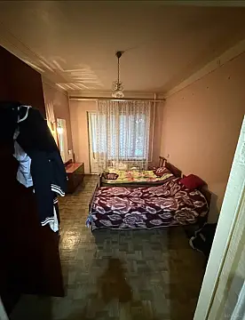 Satılır 4 otaqlı mənzil 105 m²