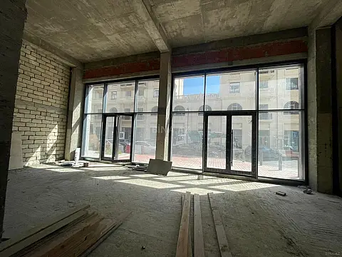 Kirayə verilir obyekt 165 m²