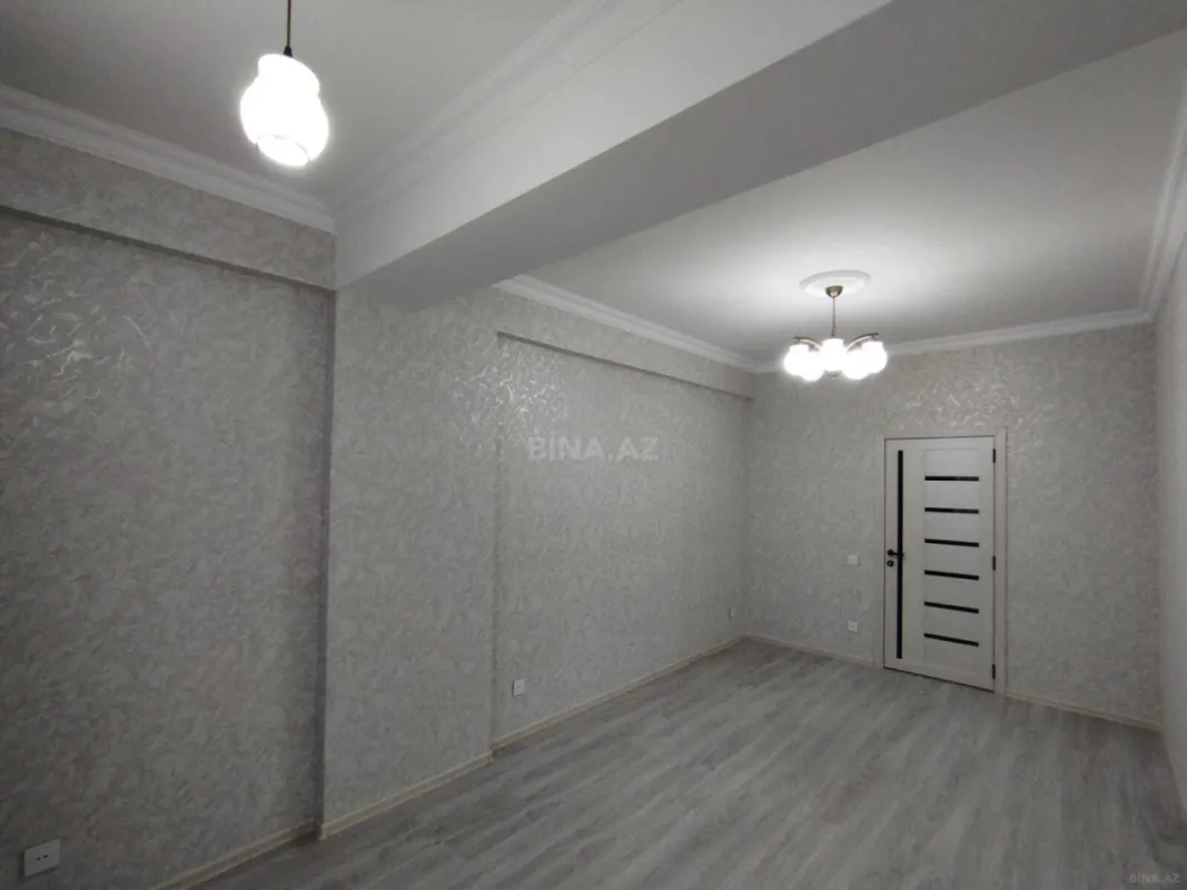 Satılır 2 otaqlı mənzil 71 m²
