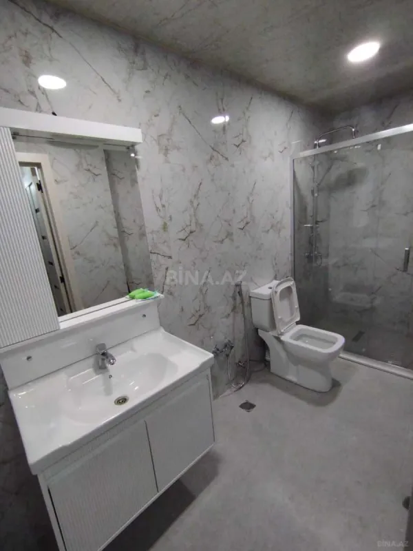 Satılır 2 otaqlı mənzil 71 m²