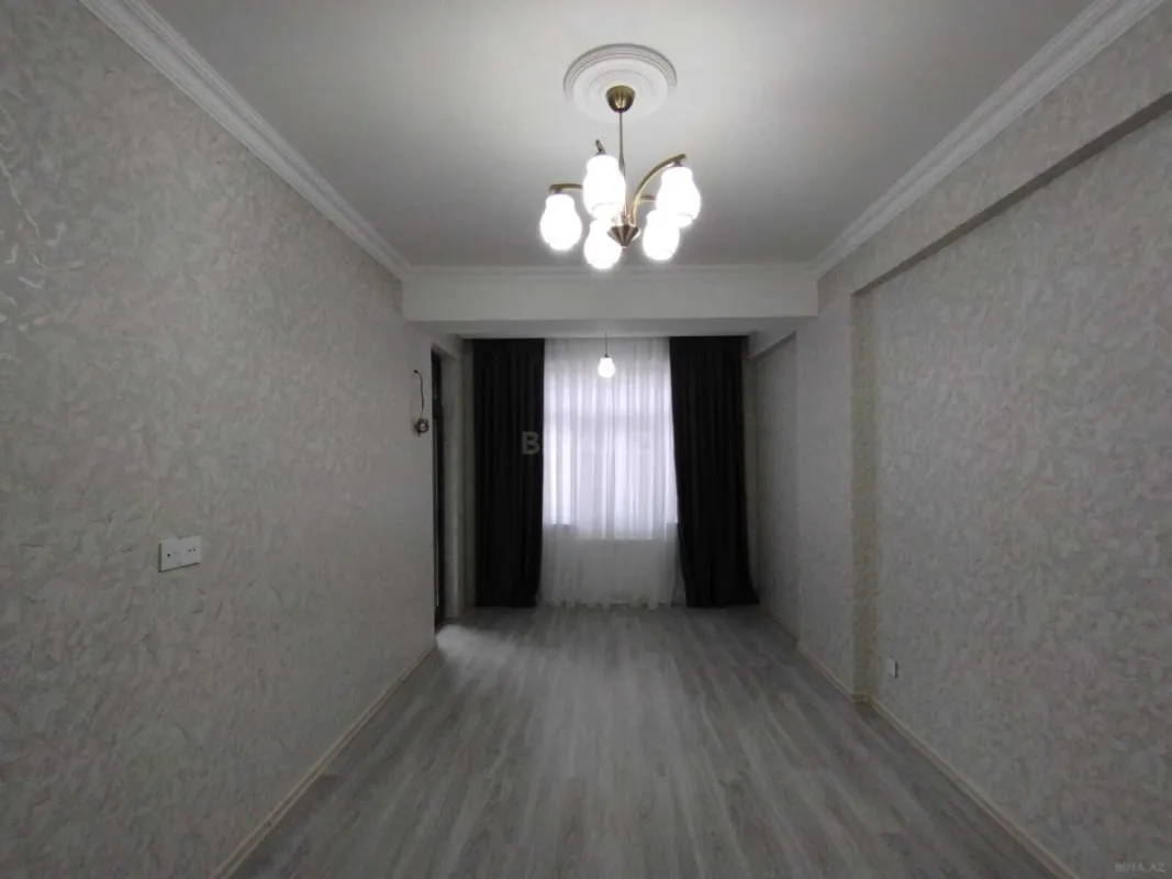 Satılır 2 otaqlı mənzil 71 m²